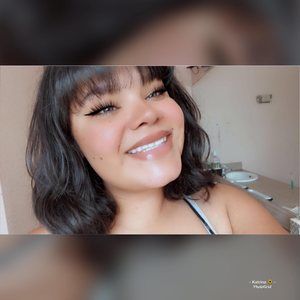 Meet your Posher, Katrina